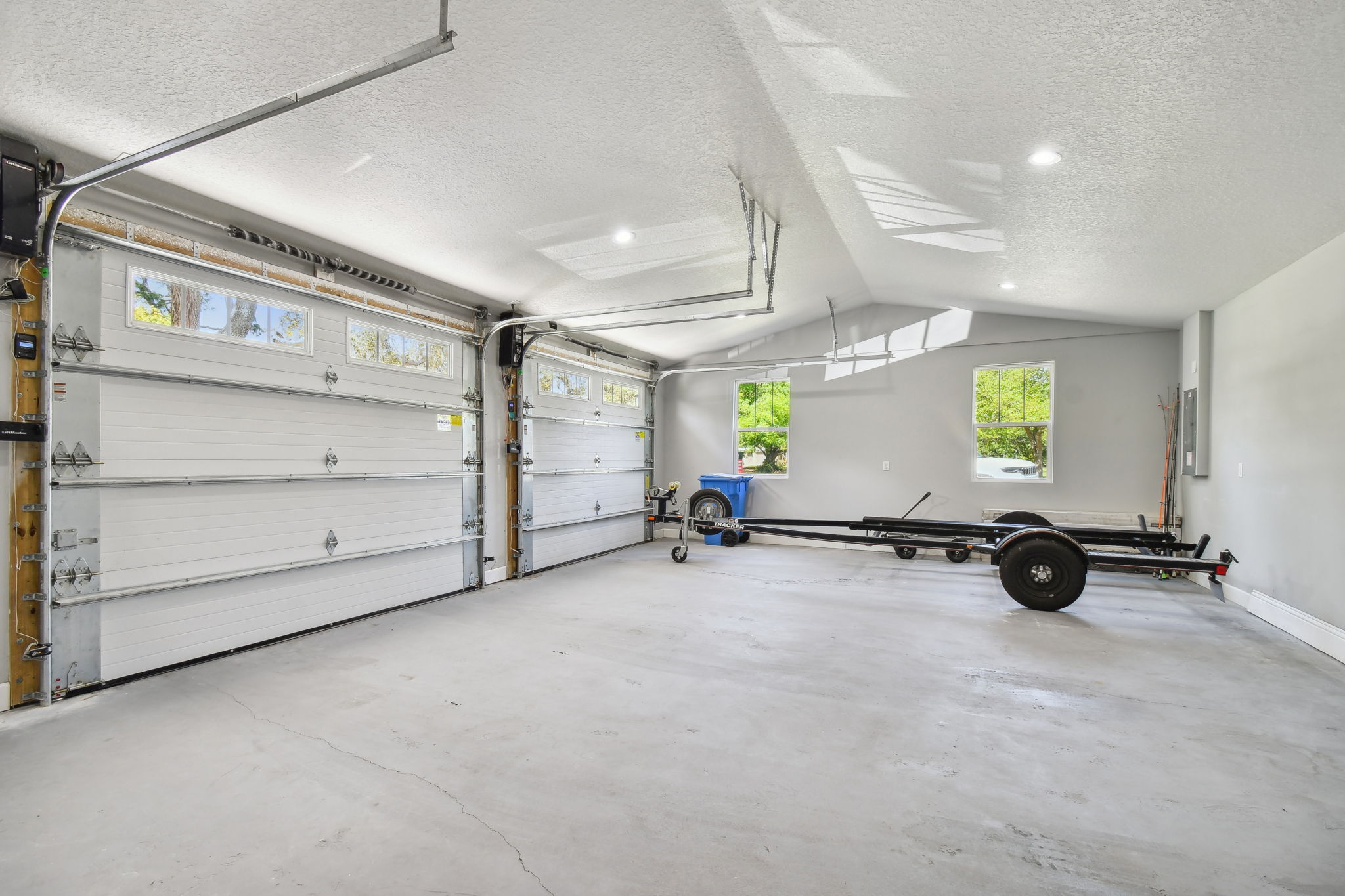 Detached Garage