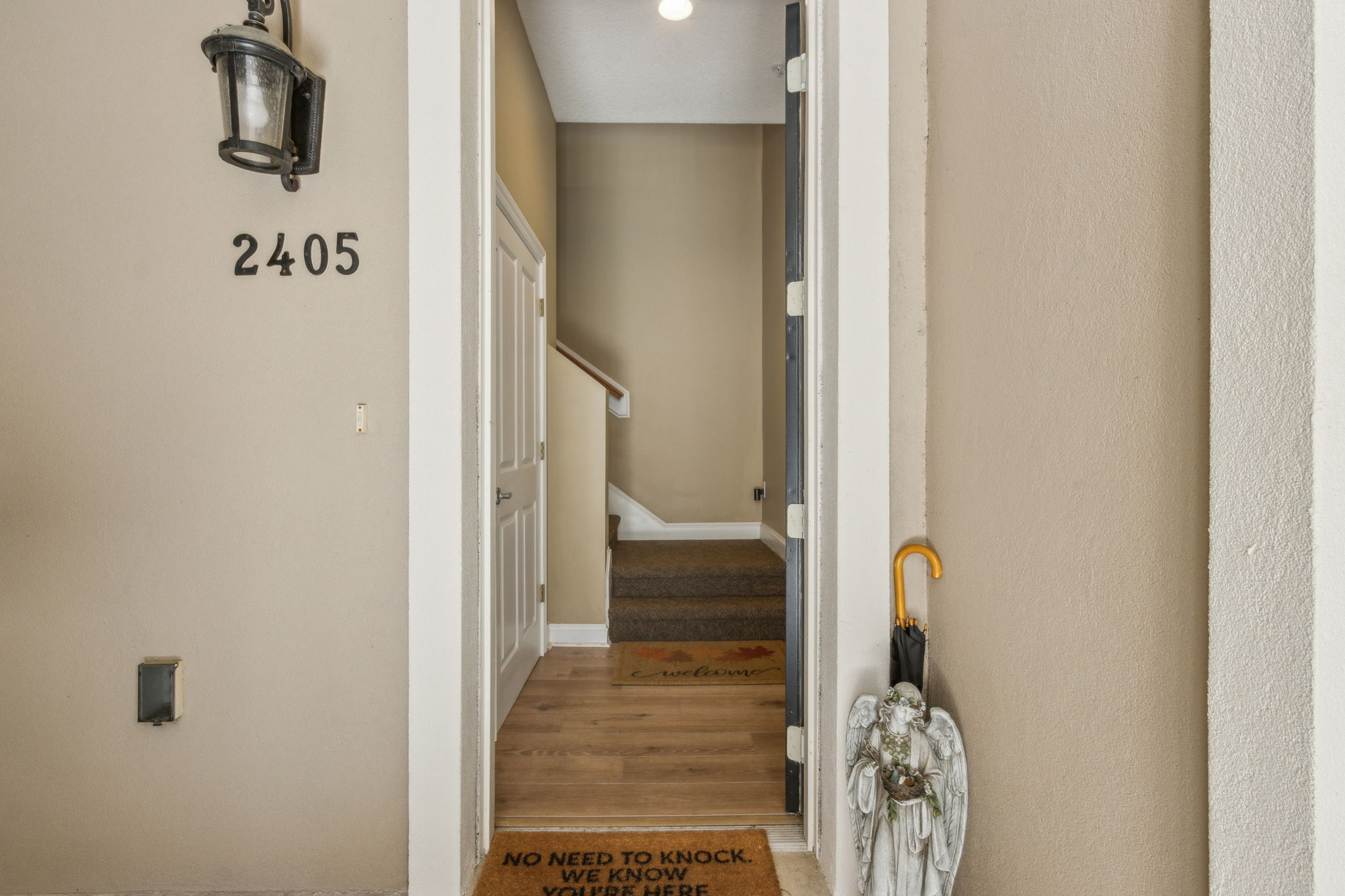 Front Entry Detail