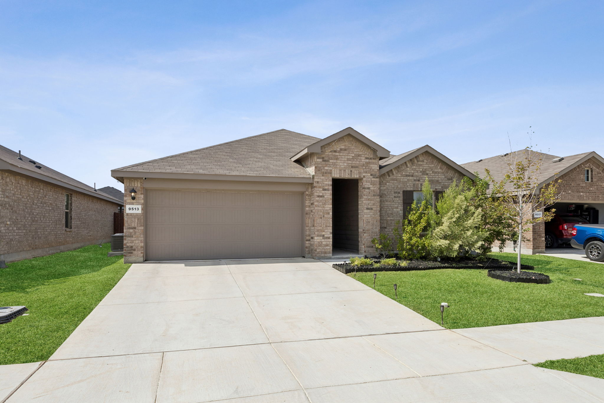 9513Doverglen_002