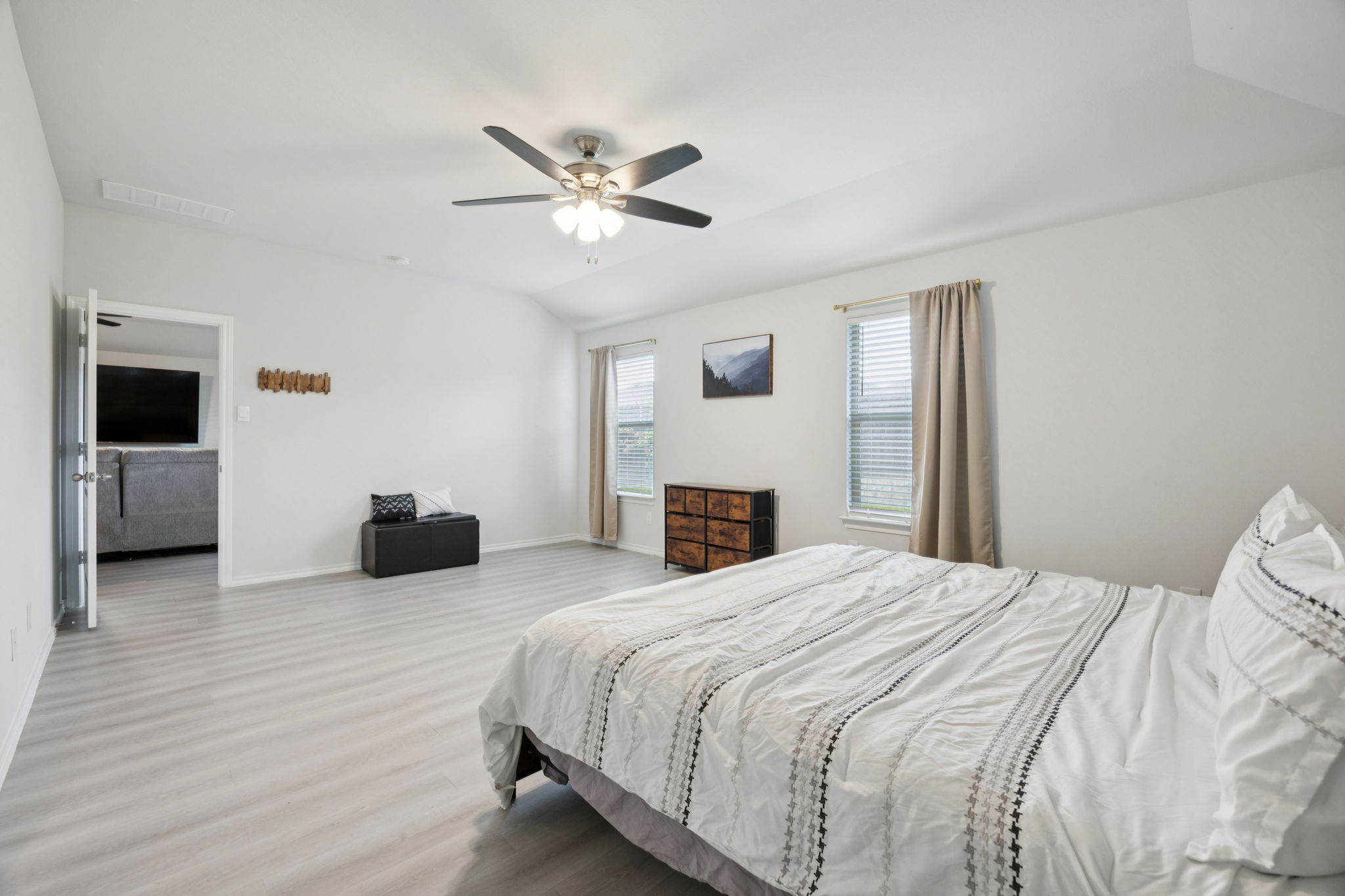 9513Doverglen_022