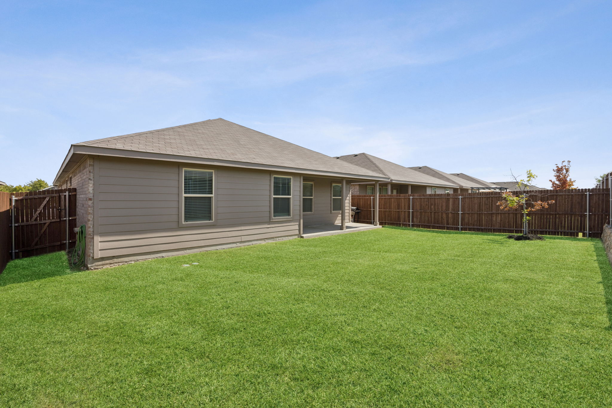 9513Doverglen_024