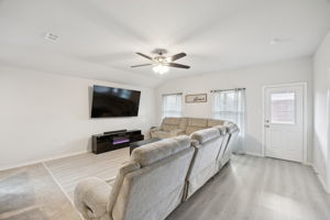 9513Doverglen_013