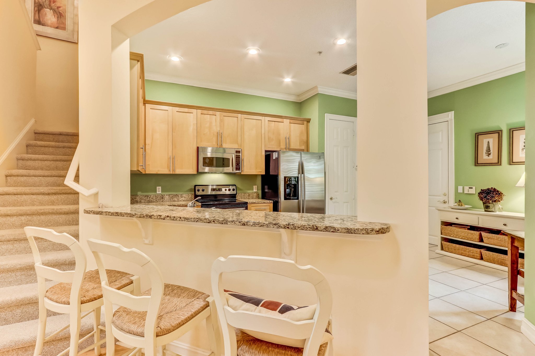 Kitchen/Breakfast Bar