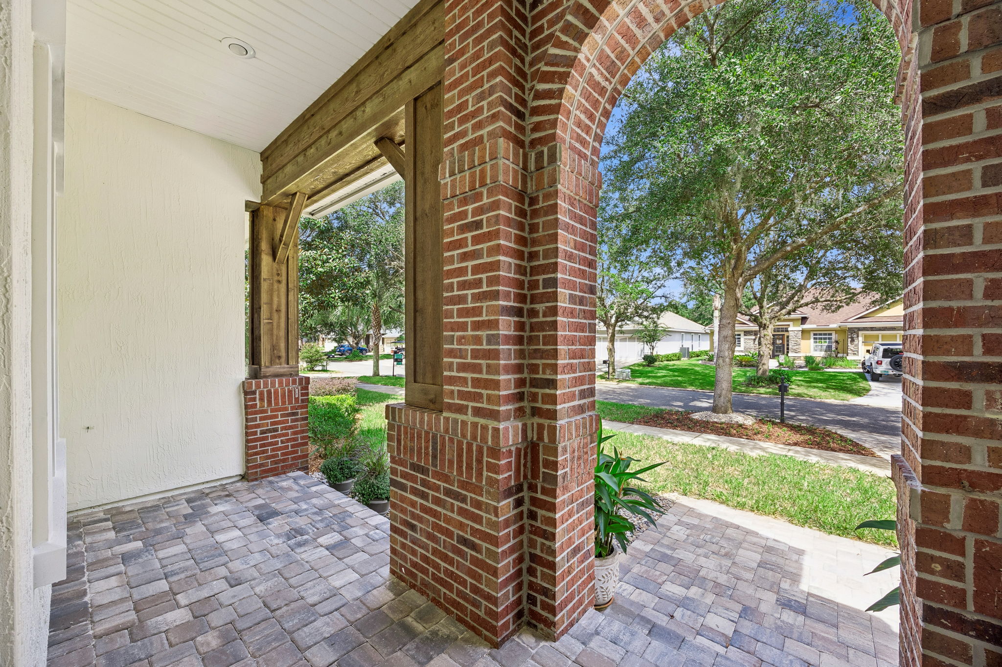 Front Entry Detail