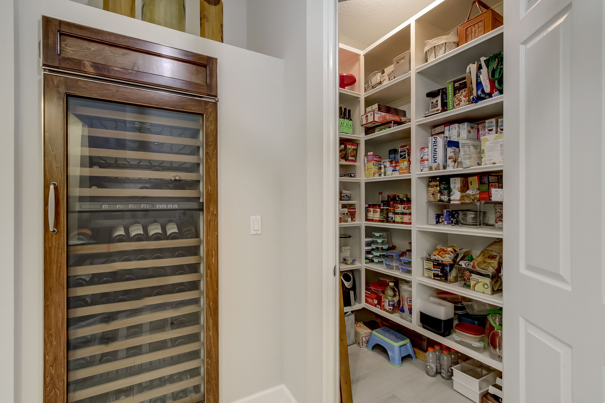 Wine Cooler / Pantry