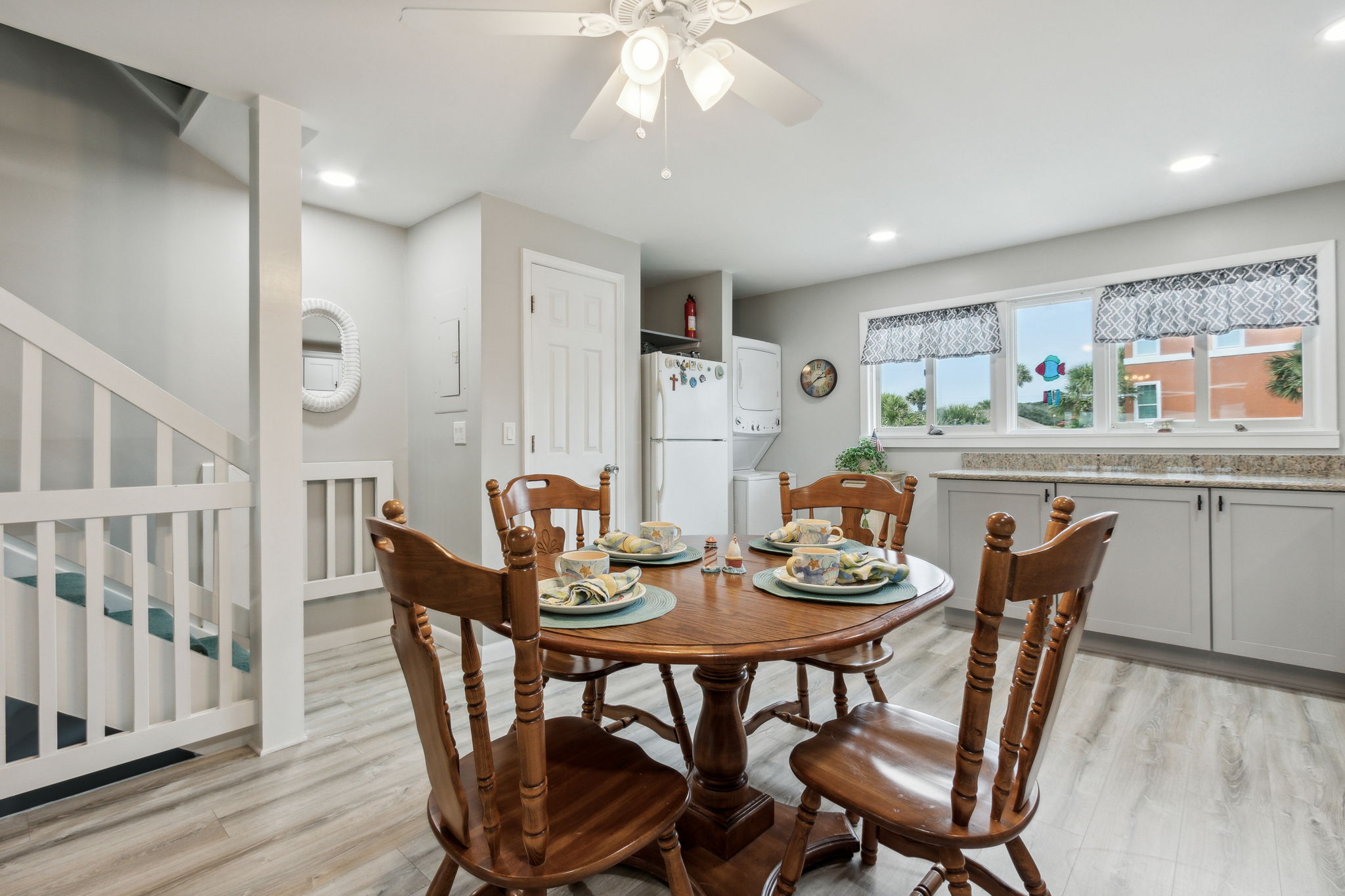 Dining Room/Kitchen