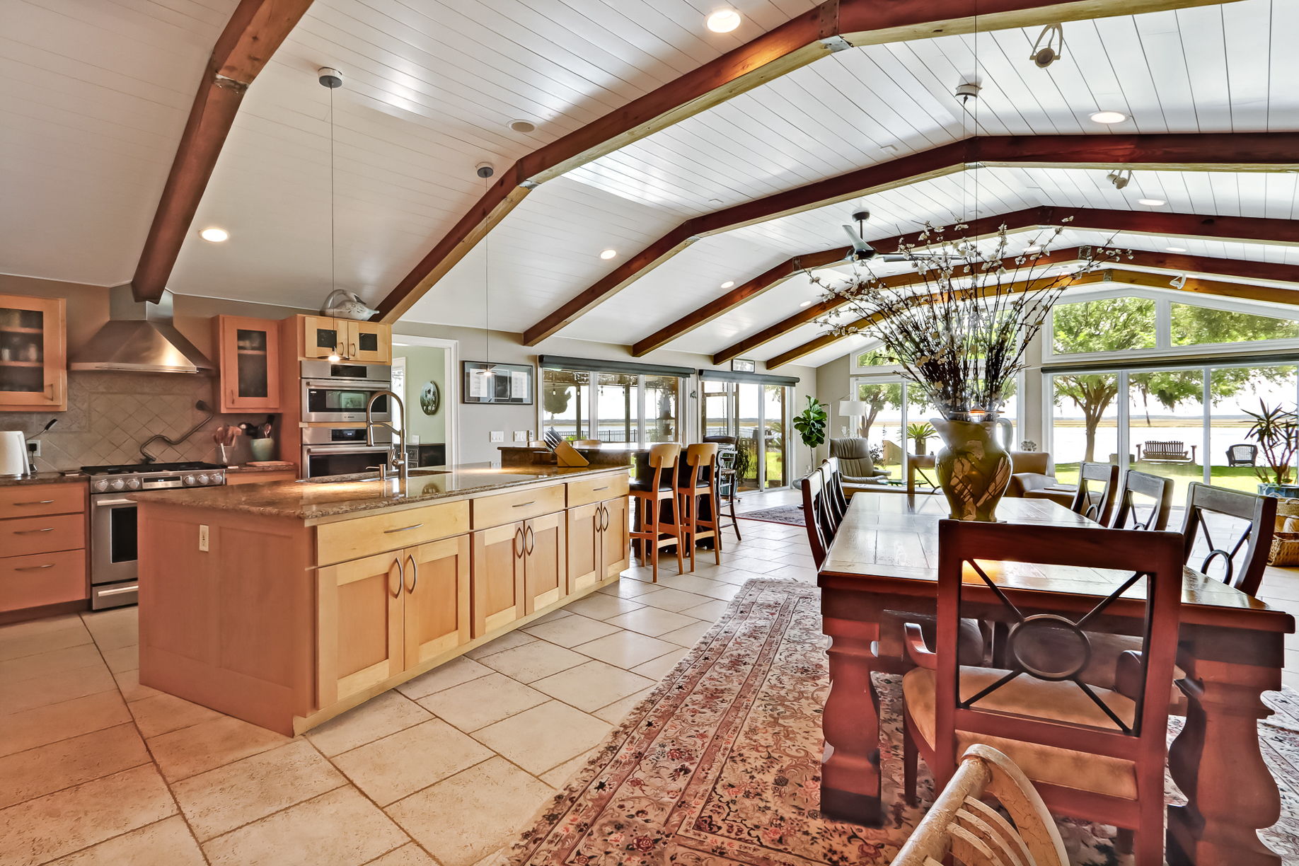 Dining Room/Kitchen