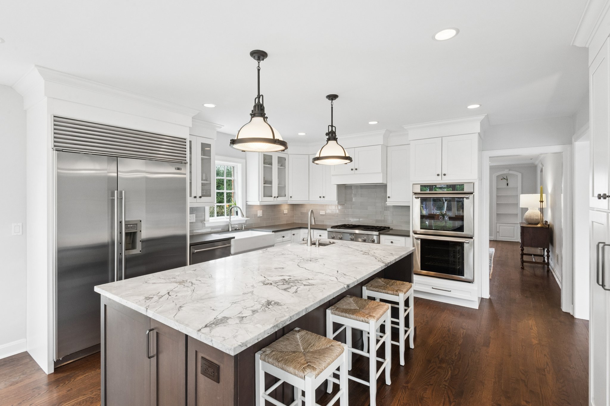 9515 Hamlin Ave_014.jpg