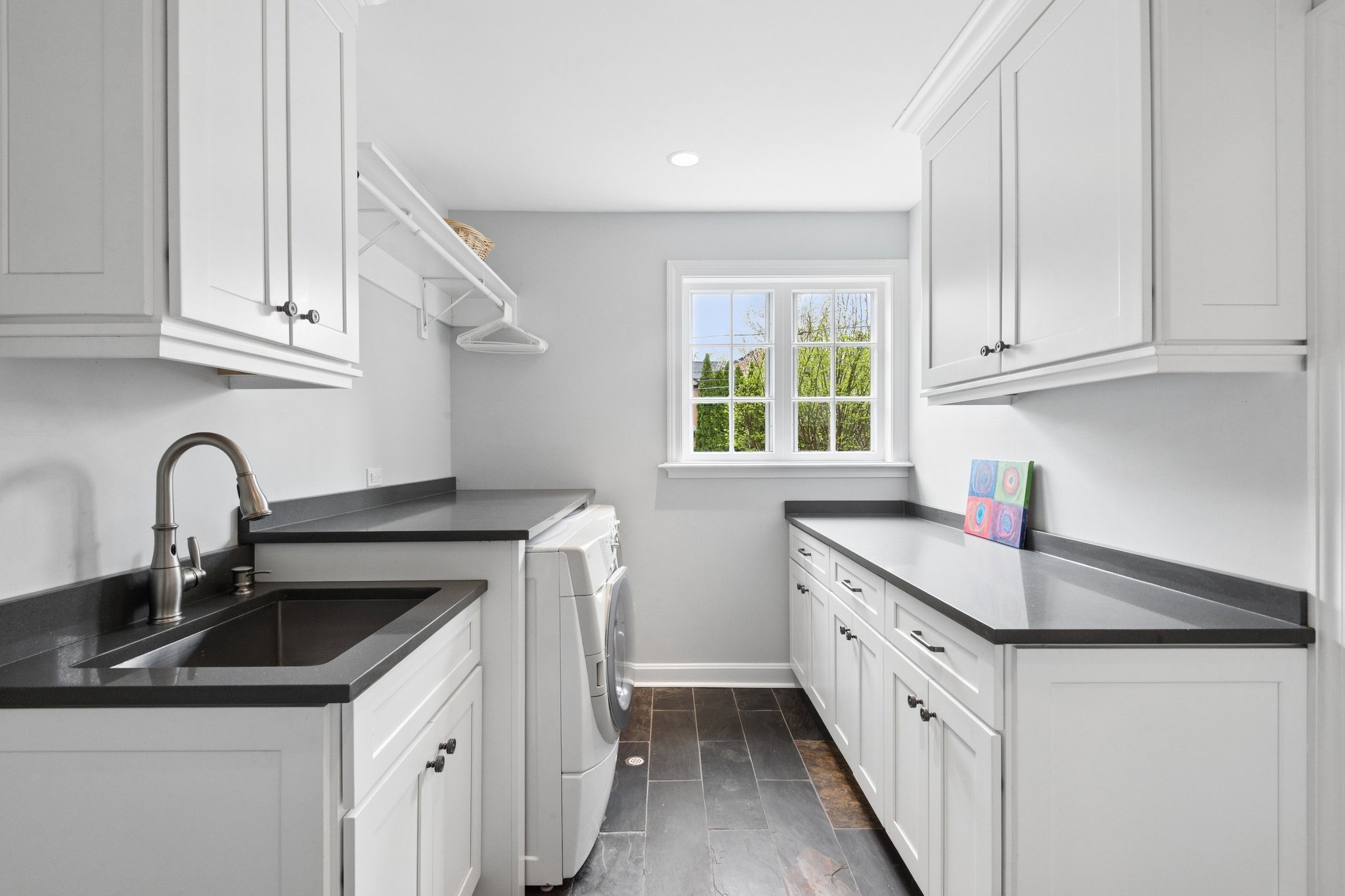 9515 Hamlin Ave_019.jpg