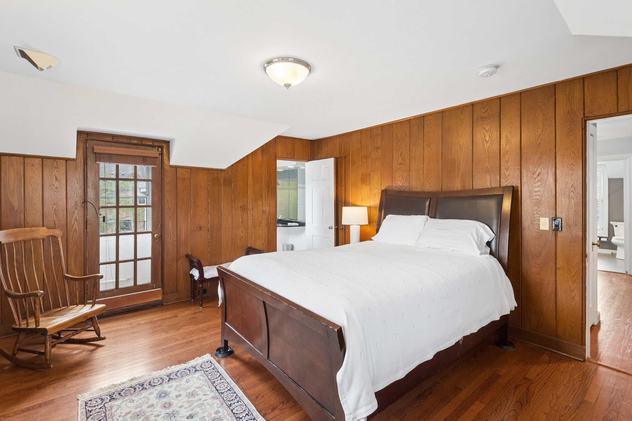 9515 Hamlin Ave_026.jpg