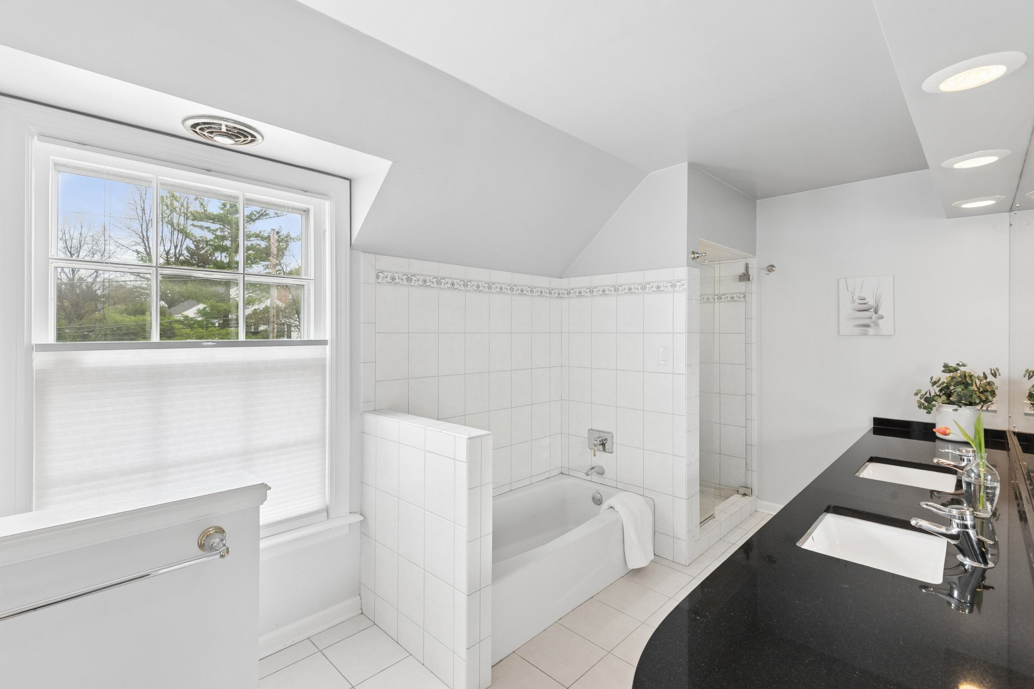 9515 Hamlin Ave_031.jpg