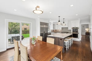 9515 Hamlin Ave_013.jpg