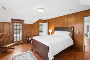 9515 Hamlin Ave_026.jpg