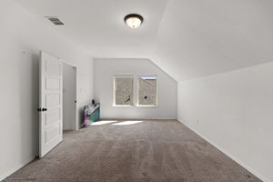  Photo 37