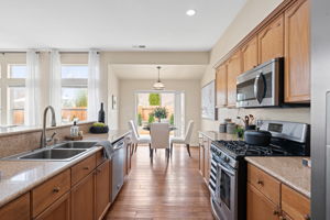 9516 Rockcrawler Rd, Reno, NV 89521, USA Photo 12