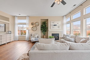 9516 Rockcrawler Rd, Reno, NV 89521, USA Photo 6