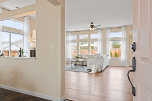 9516 Rockcrawler Rd, Reno, NV 89521, USA Photo 4