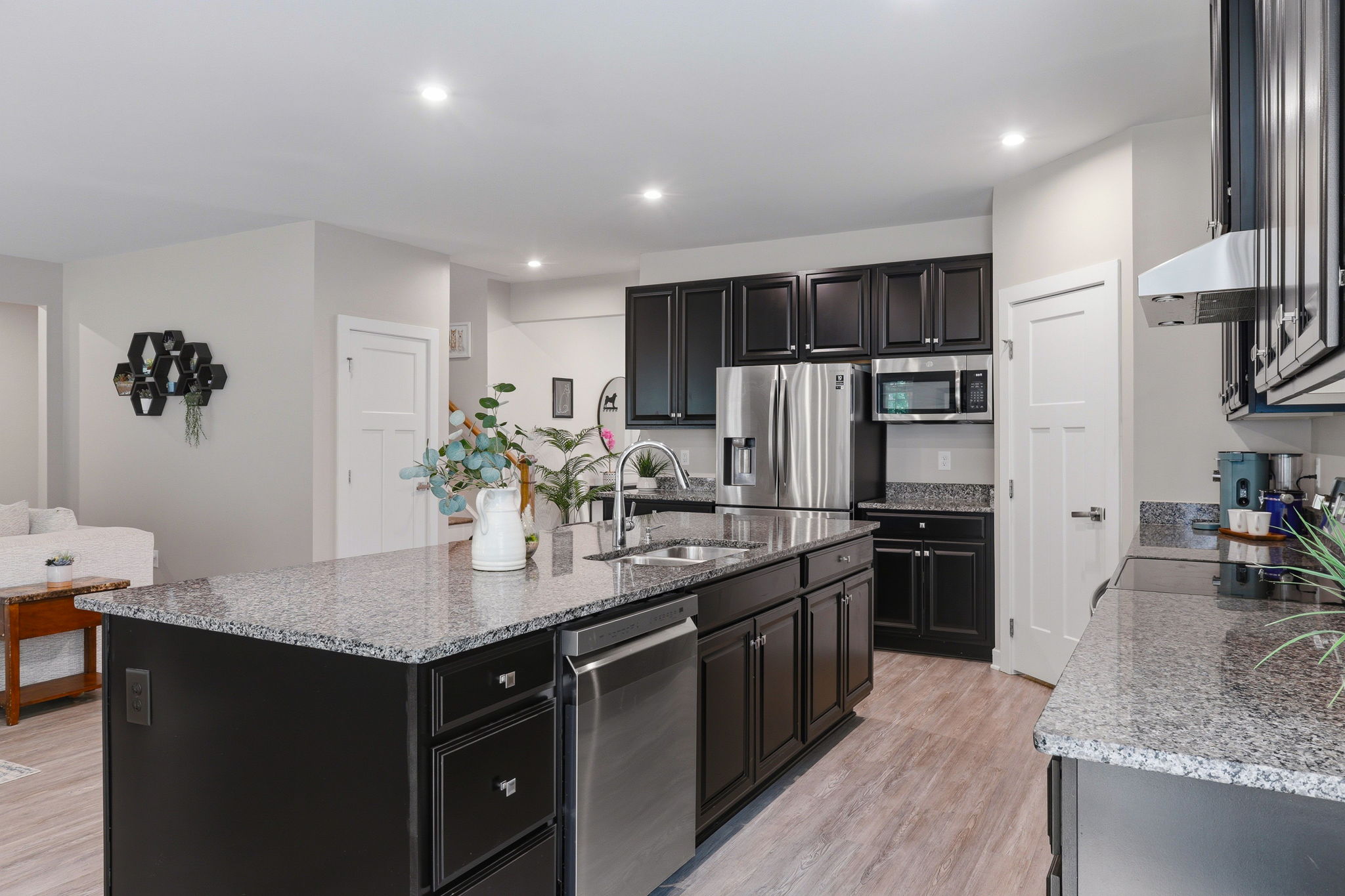 12-Kitchen