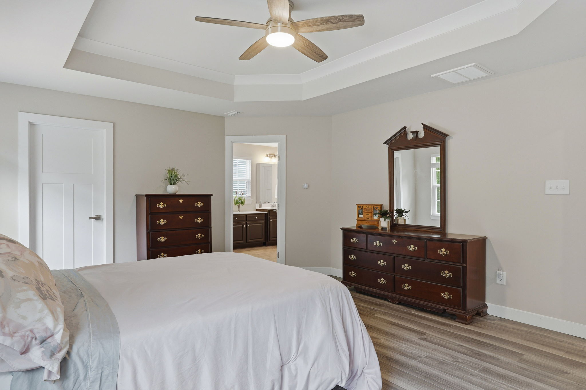 24-Primary Bedroom