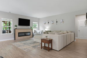 06-Family Room