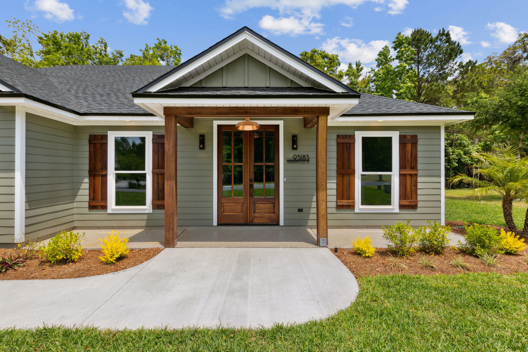 Front Entry Detail