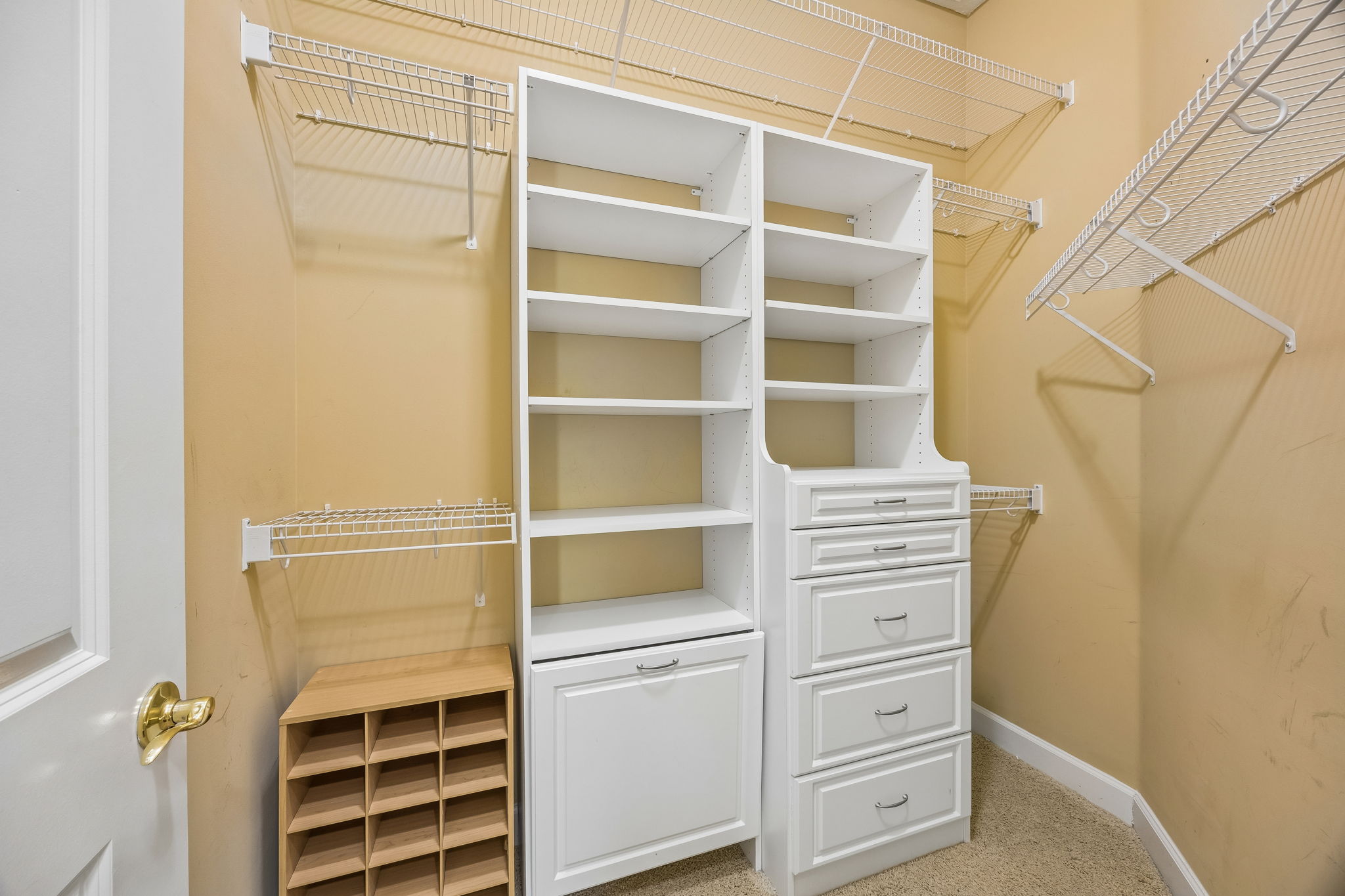 Primary Bedroom Closet
