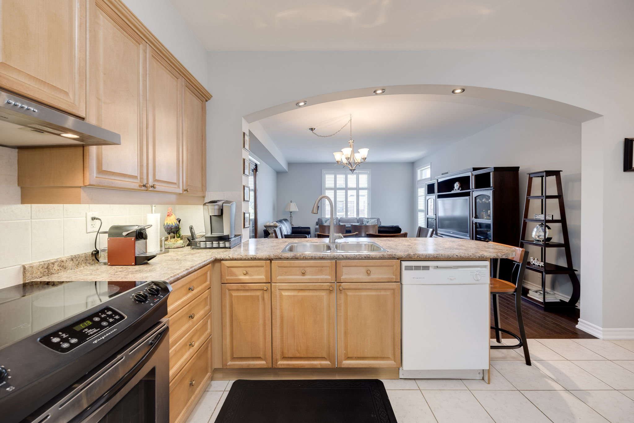Vaughan property showcase — delivered property photograph 7