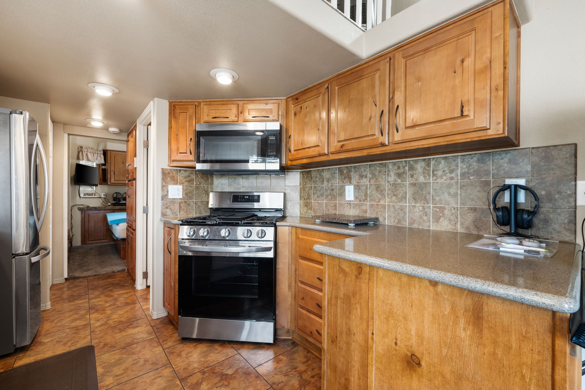 Kitchen (1)