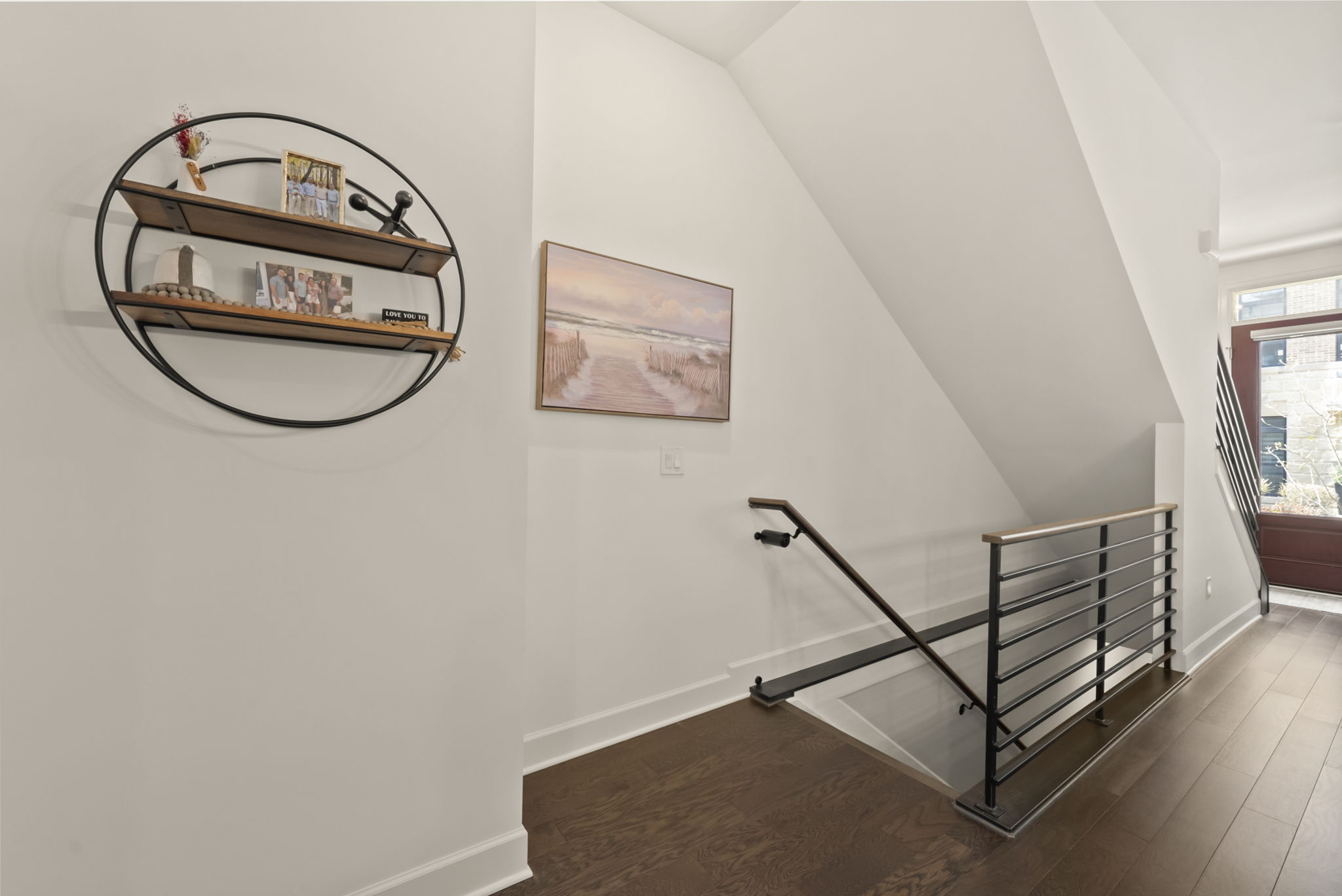  Photo 21