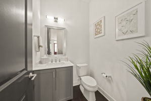  Photo 35