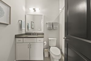  Photo 40