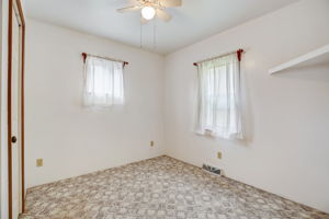 Seybertown Rd-016