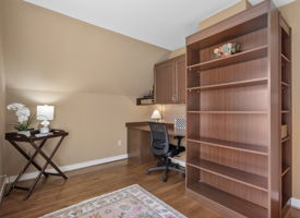 25-Primary Closet