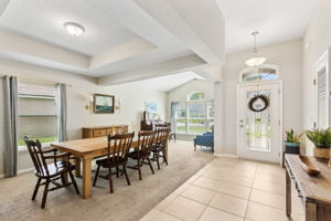 Foyer/Dining Room