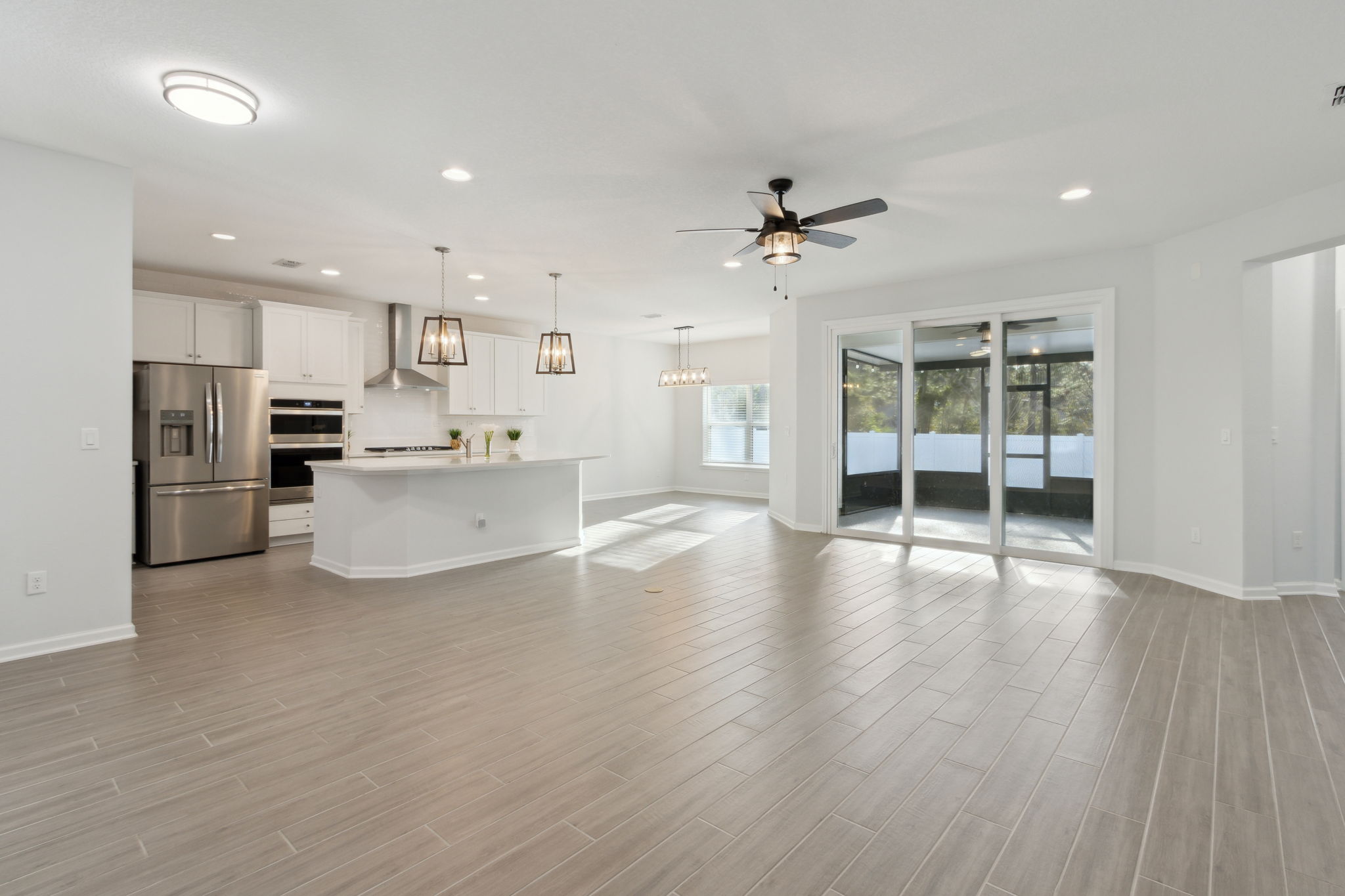 Living Room/Kitchen