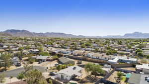  Photo 40