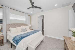 Primary Bedroom1b