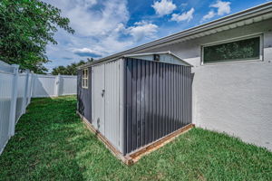 Sideyard1