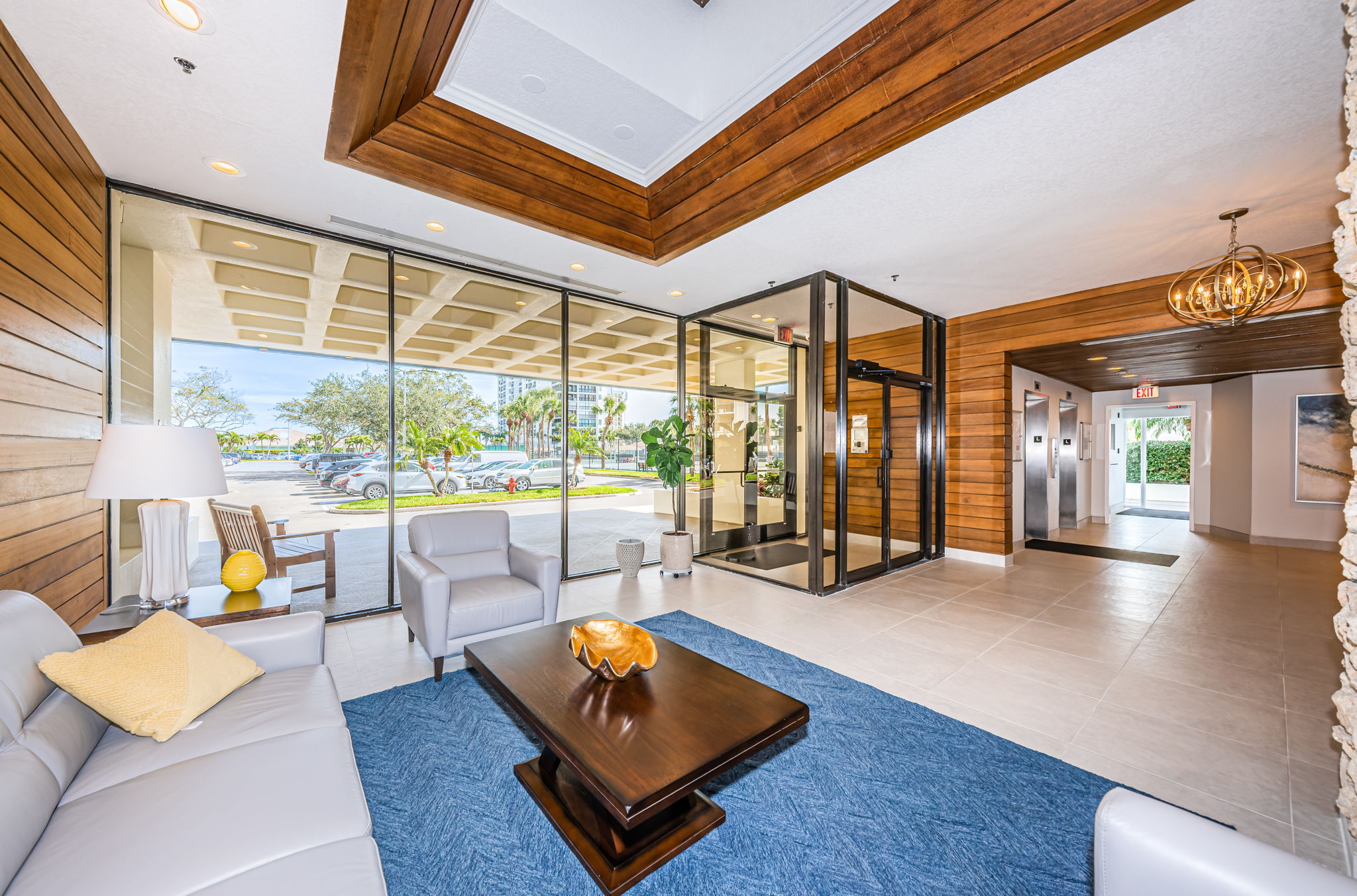 Lobby4