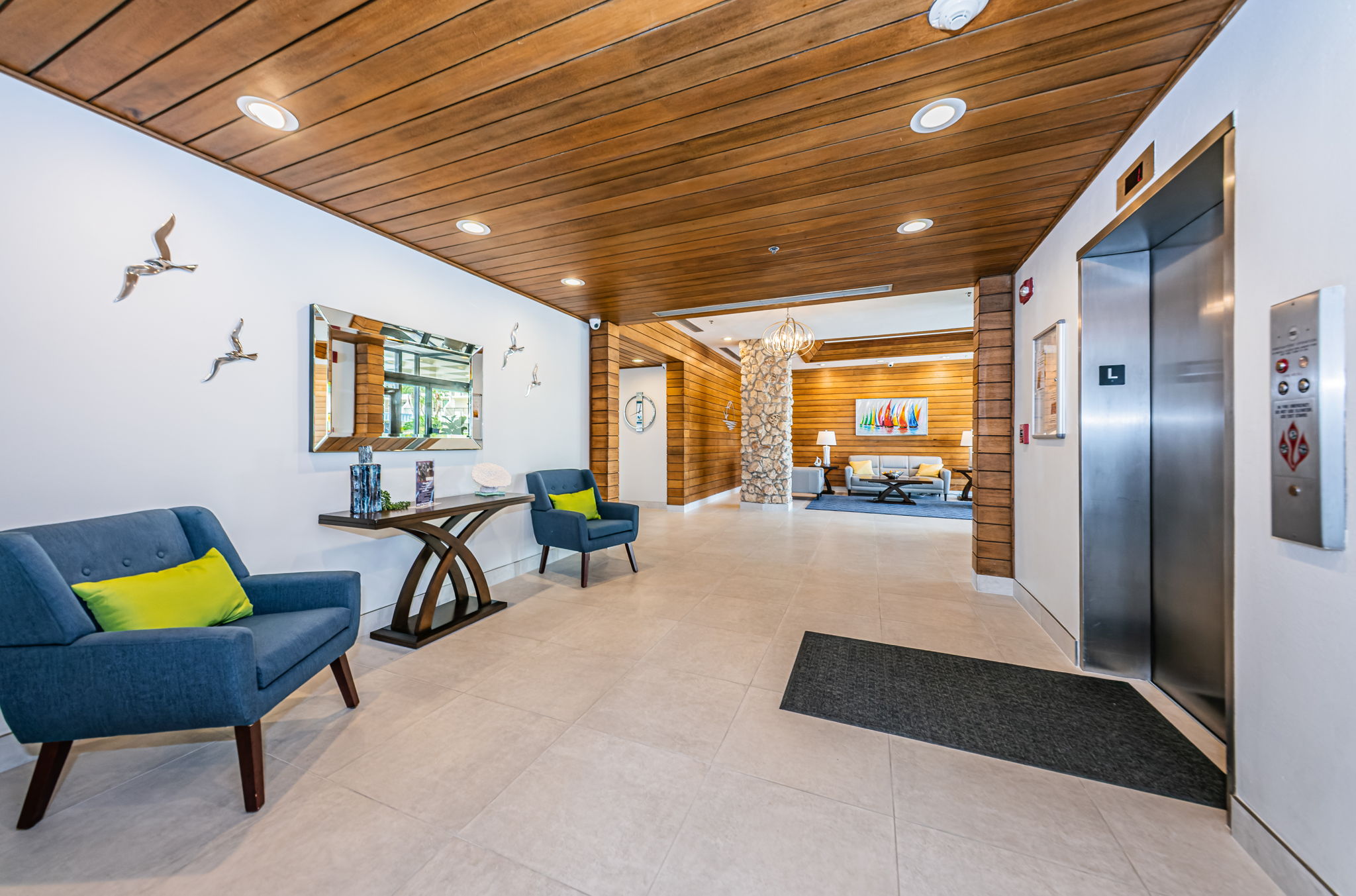 Lobby7