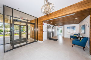 Lobby5