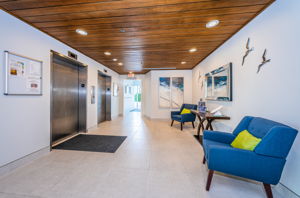 Lobby6