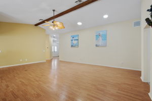 Photo 49