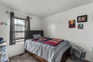 22. Upper bedroom.jpg