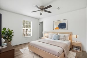 020_DSC00233 virtually staged.jpeg