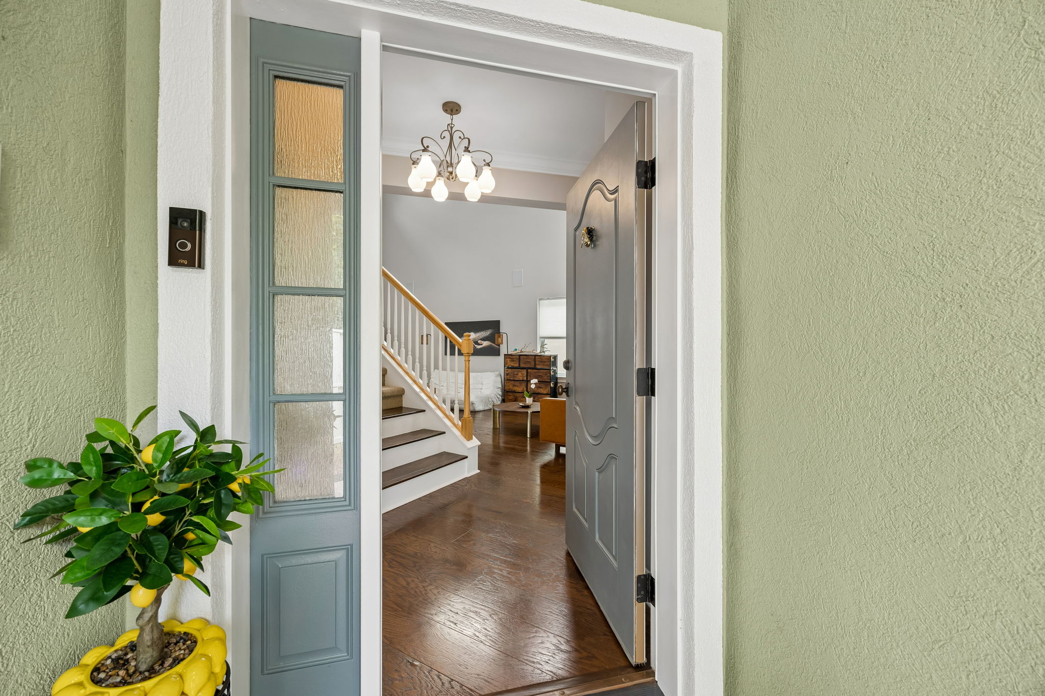 Front Entry Detail