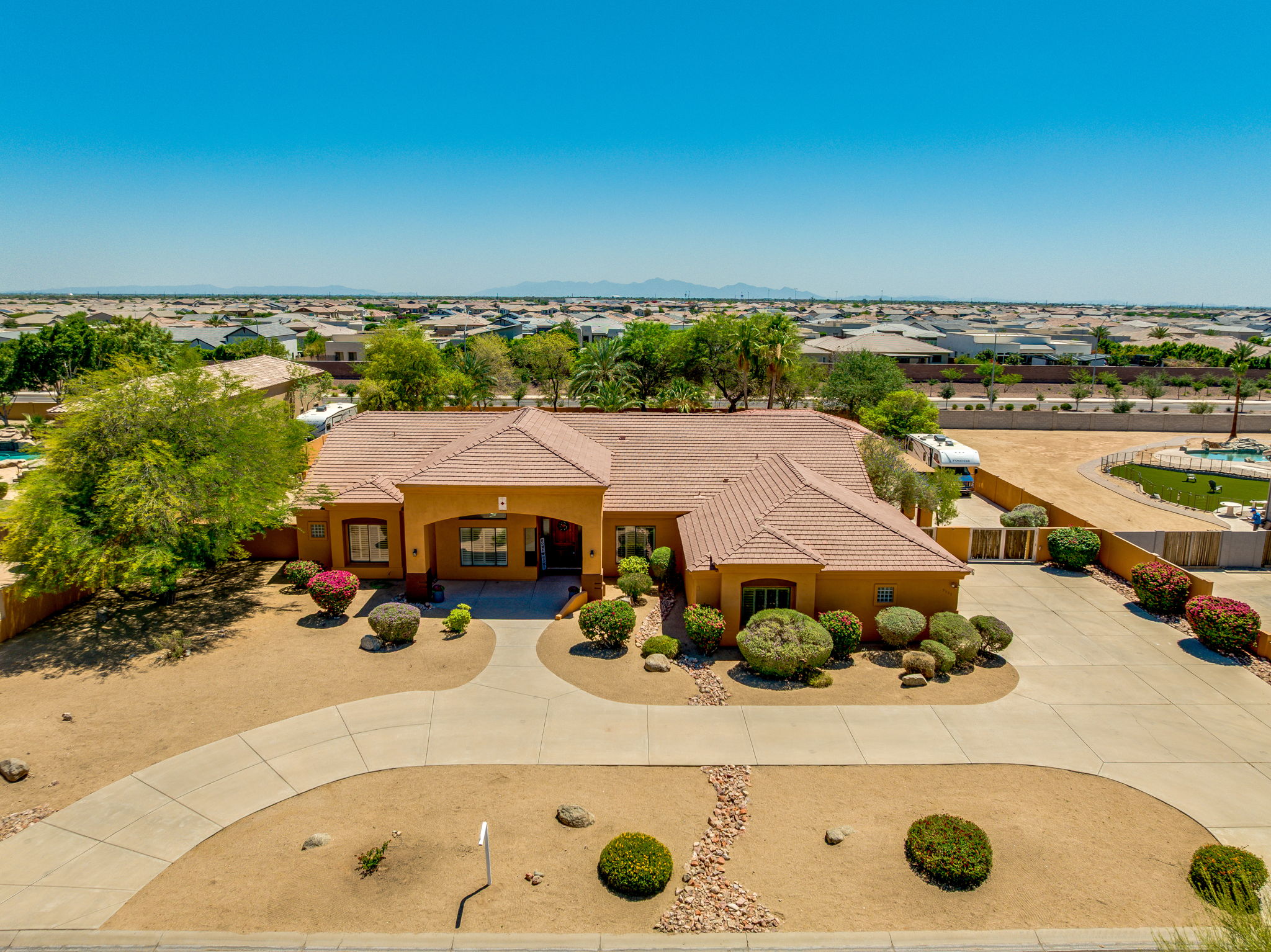  Photo 85