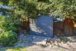 Shed/Artist Studio/Office