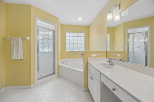 ... and separate shower.