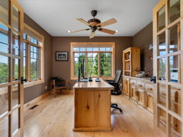  Photo 65